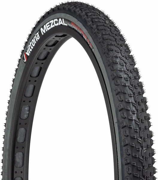Pirelli P7 Sport 700 X 32C Bike Tire 3 Pirelli P7 Sport 700 X 32C Bike Tire - Image 2